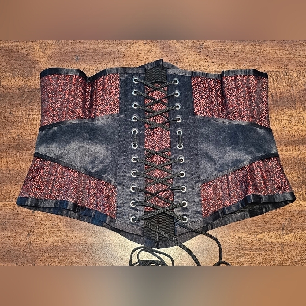 Play Girl White Label Red & Black Victorian Steel Boned Underbust Corset Sz 30"